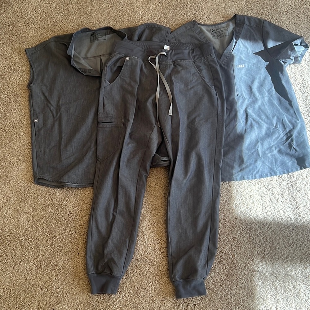 Grey Figs scrubs bundle with two tops